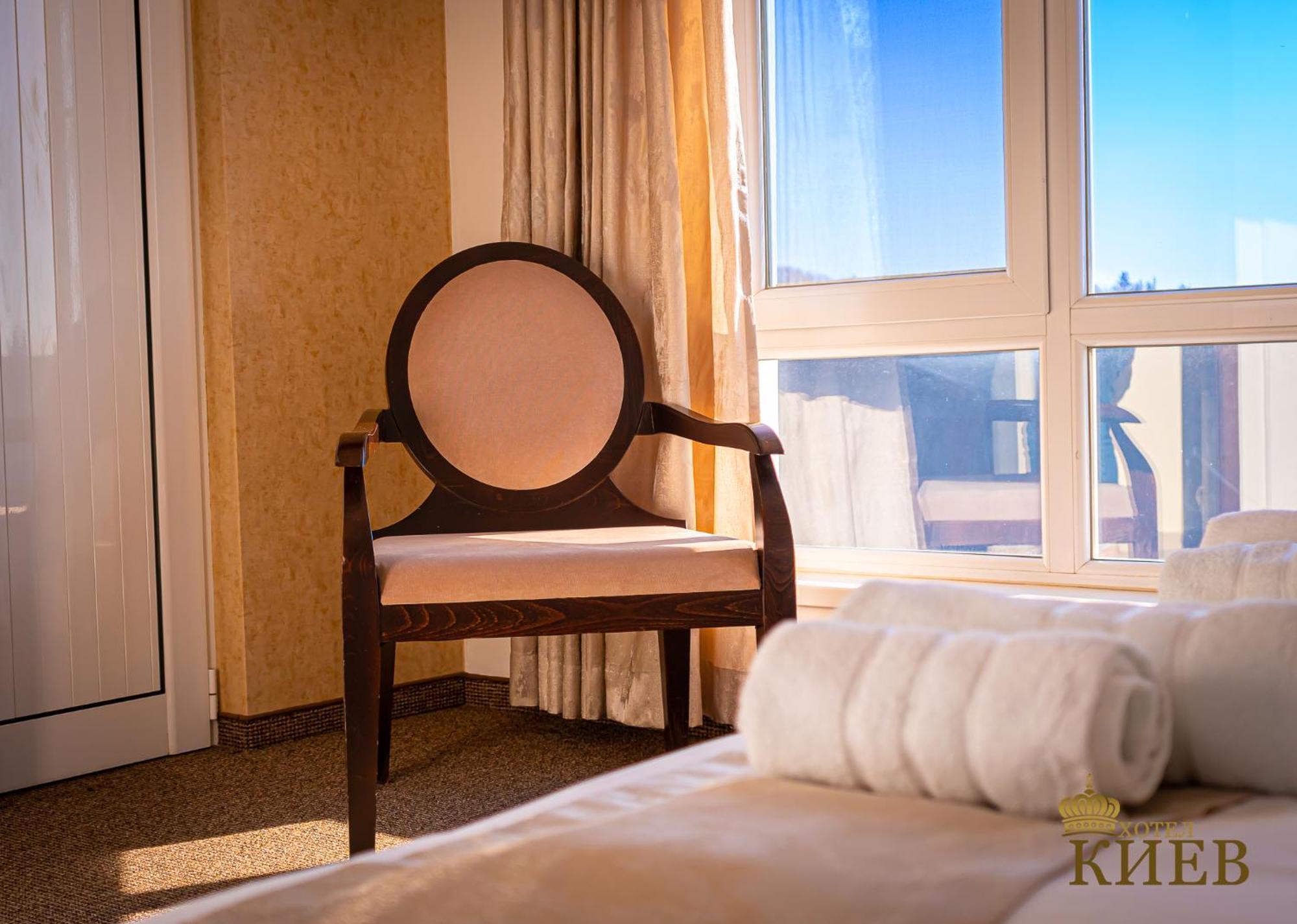 Hotel Kiev Wielkie Tyrnowo Zewnętrze zdjęcie