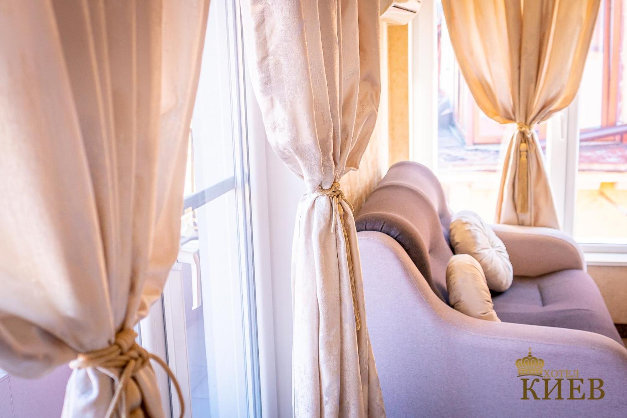 Hotel Kiev Wielkie Tyrnowo Zewnętrze zdjęcie